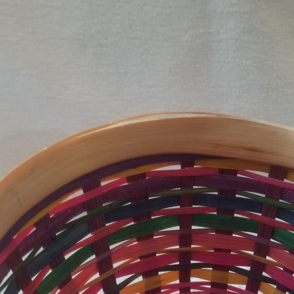 VGUC vtg egg shaped wicker basket - Picture 14 of 15